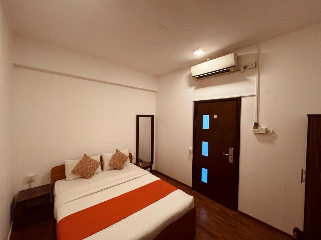 Cityrest Fort Коломбо Экстерьер фото