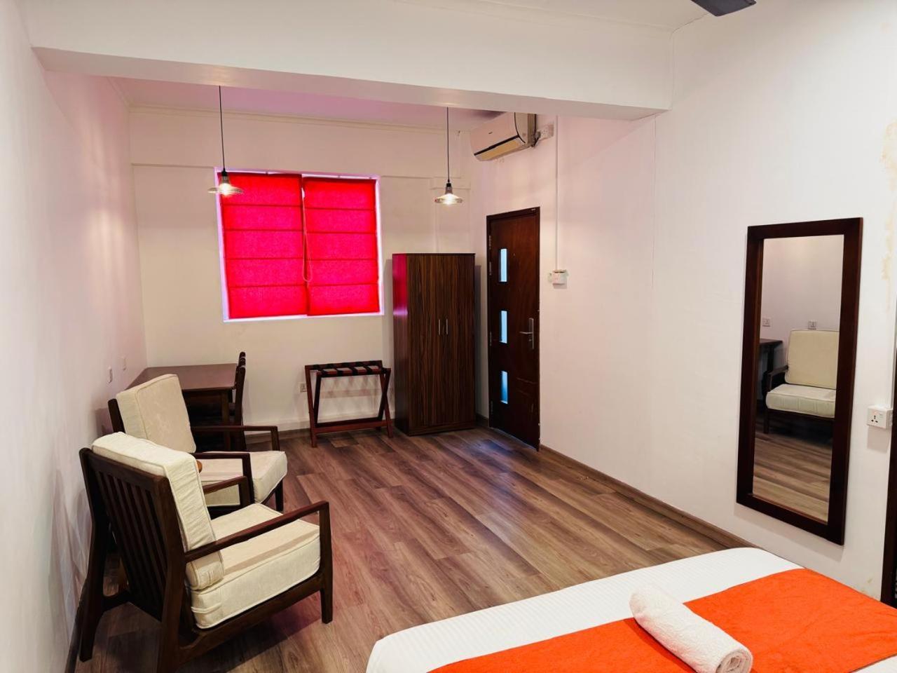 Cityrest Fort Коломбо Экстерьер фото